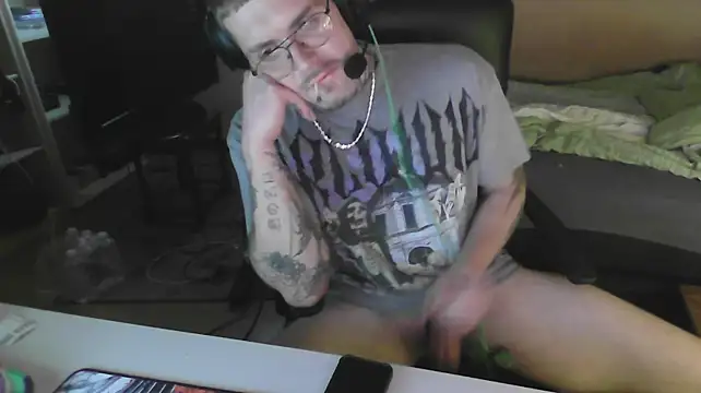 XXX chat uživo modela NIcoBig420