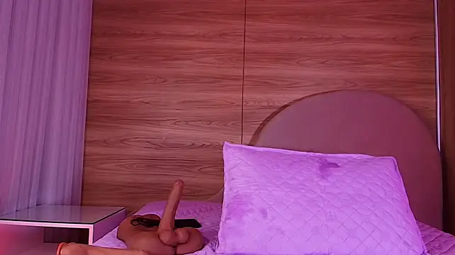 Chat +18 de kiara_lp ao vivo