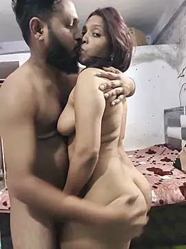 hot_wife_35 Webcam Show