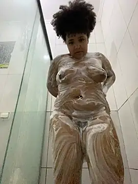 99_Lilith Adlı Modelin Canlı XXX Sohbeti
