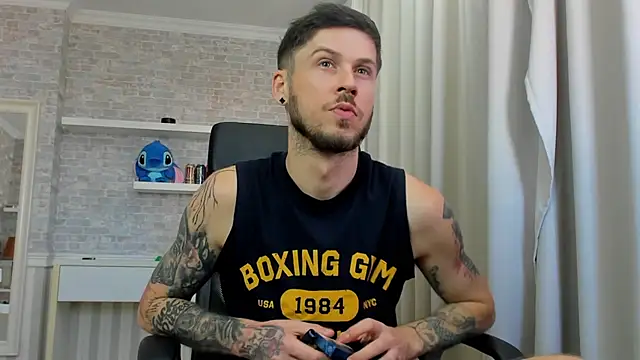 JonahShaw Chat XXX live
