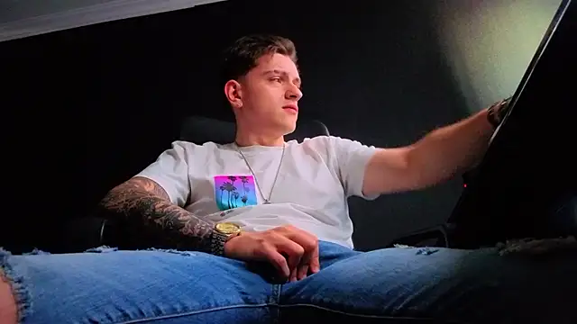 FelixStarkk Live XXX-Chat