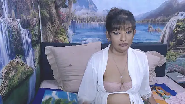 XXX chat uživo modela indianaqua