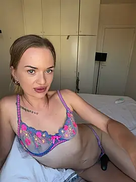 ElenaRebelle – Live XXX-chat