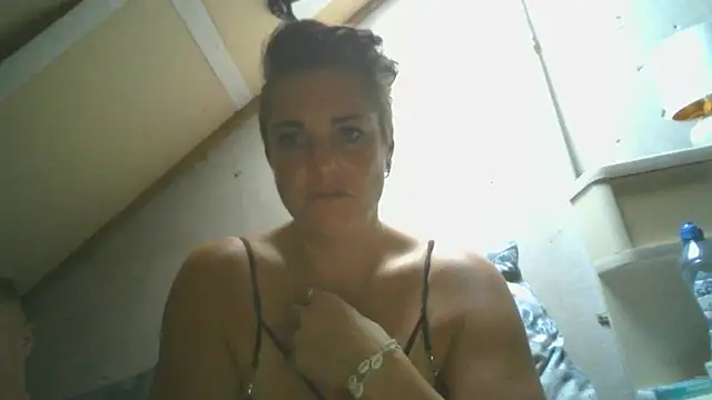 bicouple1992 élő XXX-chatje