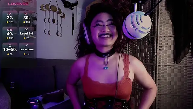 DemonessAzazel's Live XXX Chat