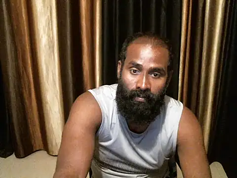 indian2 Adlı Modelin Canlı XXX Sohbeti
