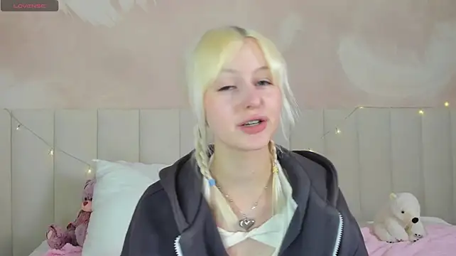 AdeleSilvy's Live XXX Chat