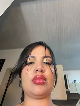Онлайн чат XXX Serafina_del_Mar__