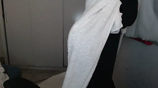 GiMilf 即時 XXX 聊天