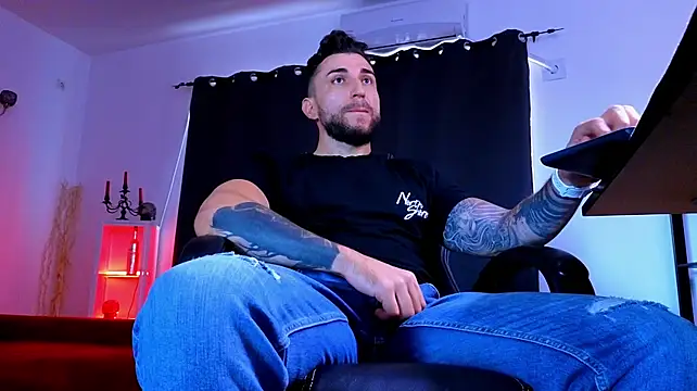 MightyAaron66 Obrolan Langsung XXX