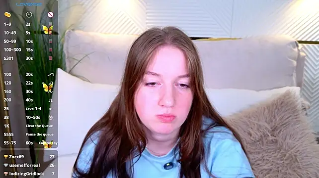 Elisabeth_Binder Adlı Modelin Canlı XXX Sohbeti