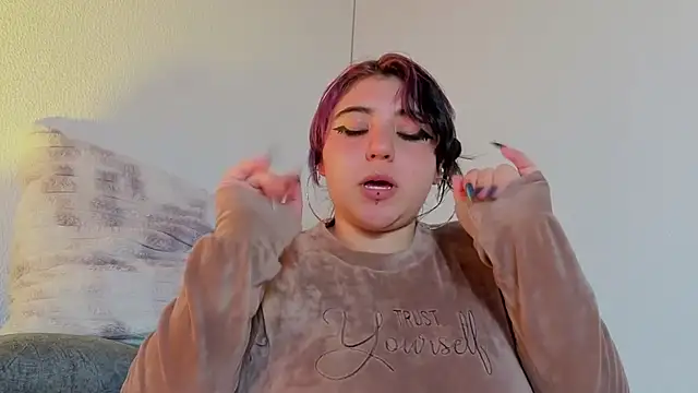 Blueberry_gothic's Live XXX Chat