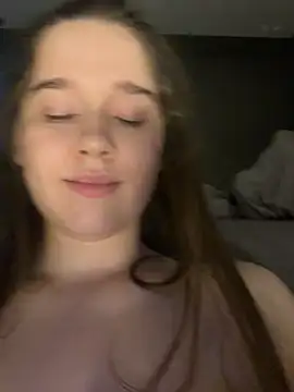 Czat XXX na żywo – HornyGirlH