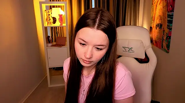 RileyBloomss Live XXX-Chat