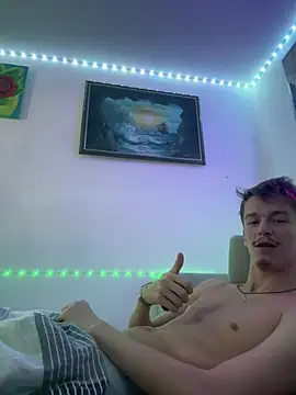 Toyjungee Live XXX-Chat