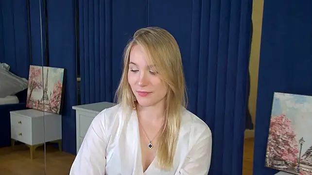 ElaraVoltage Live XXX-Chat
