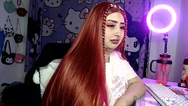 צ'אט XXX בשידור חי של lussyevans24