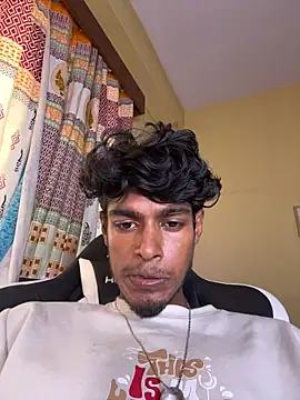 Chat +18 de GunSlay ao vivo