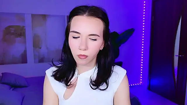 TriciaSpring's Live XXX Chat