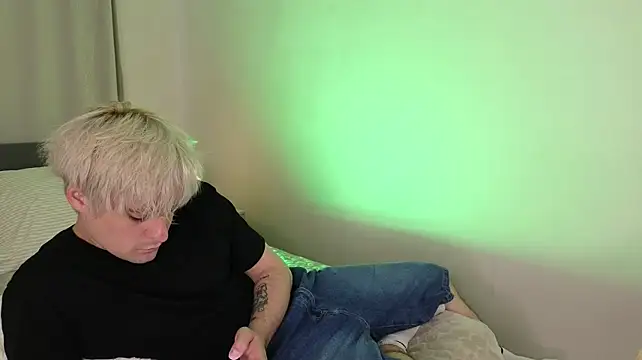 XXX chat uživo modela drillfi11