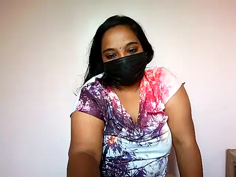 Mathi_cam Chat XXX in diretta