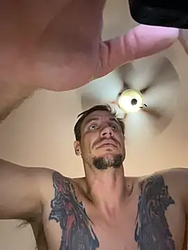 Highfrog1 élő XXX-chatje