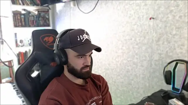 _Serious_Man Live XXX-Chat