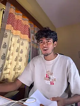 Chat XXX ao vivo de GunSlay