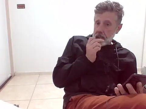 Chat XXX en directo de machoalpha459