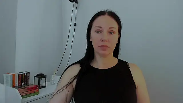 MiaFair: онлайн-секс-чат