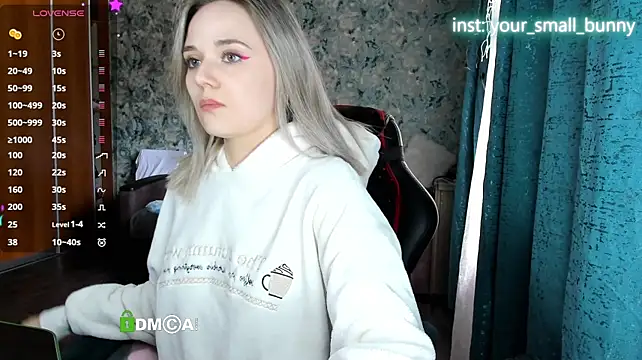 Chat +18 de Your_small_bunny ao vivo