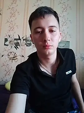 צ'אט XXX בשידור חי של AndyBurton