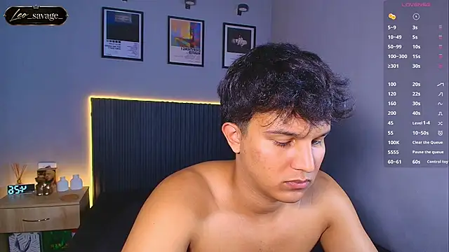 Živý XXX chat Leo_Savage_