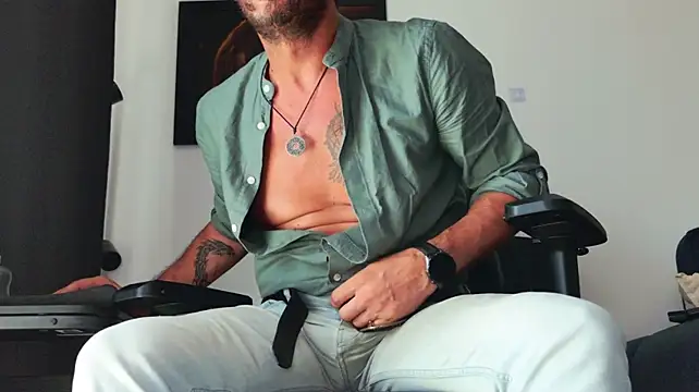 Chat XXX ao vivo de ChrisKox