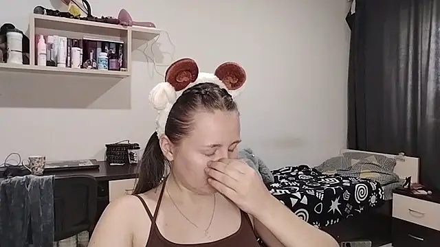 Chat +18 de SusieDrentlaw ao vivo