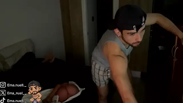 XXX chat uživo modela Emanuell__