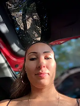 Wonder_Kari – Naživo XXX chat