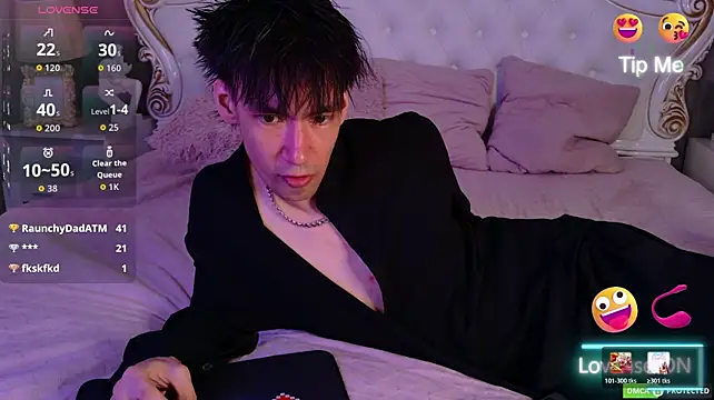 CalvinChapman Adlı Modelin Canlı XXX Sohbeti