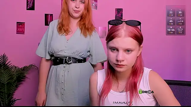 XXX chat uživo modela roxy_starr_