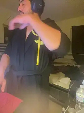 bleauxpuff 即時 XXX 聊天