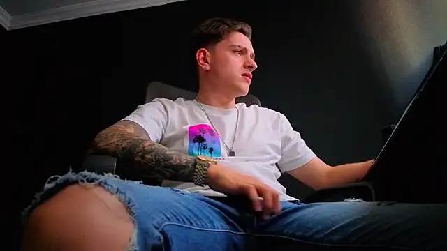 FelixStarkk Live XXX-Chat
