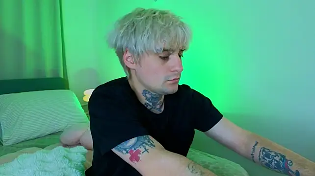 XXX chat uživo modela drillfi11