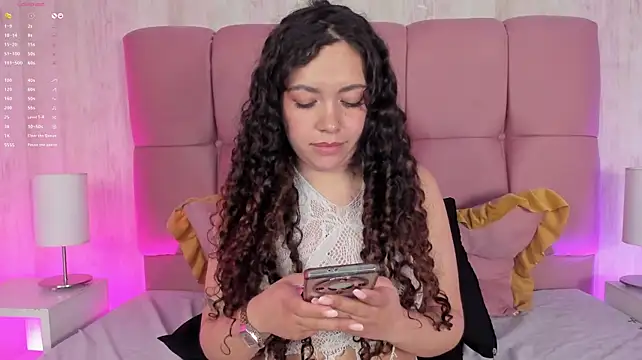 Ruby_diamonds – Live XXX-chat