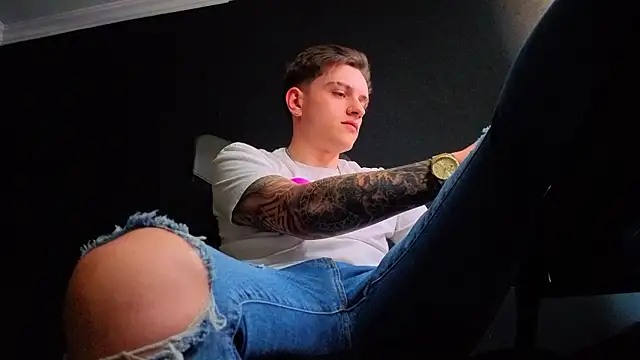 FelixStarkk – Naživo XXX chat