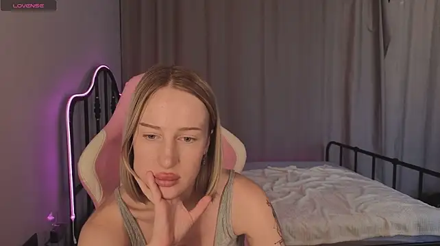 miucassie Chat XXX live