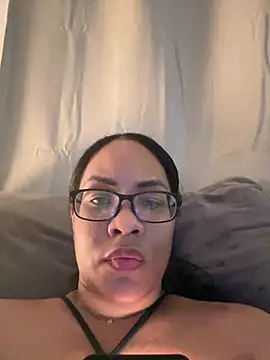 Chatroom XXX en direct de Chaniita