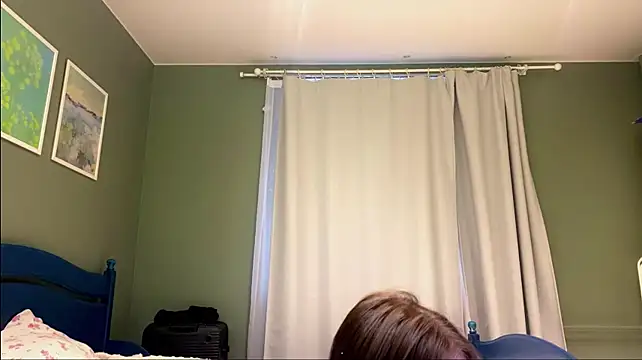 LavenderMitten's Live XXX Chat