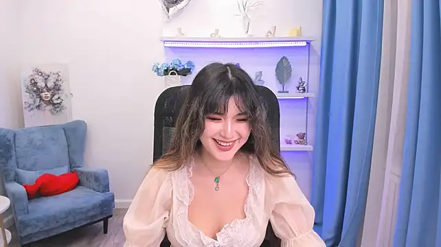 AnneTLi live XXX chat