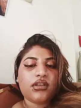 Sanaya_Gil Chat XXX in diretta